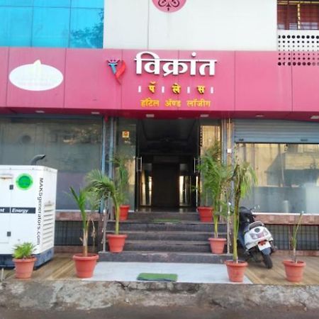 Hotel Vikrant Palace Solapur Exterior photo